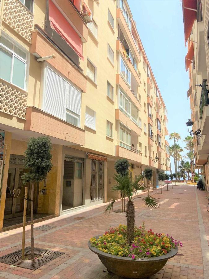 Victoria Home & Parking Estepona Dış mekan fotoğraf