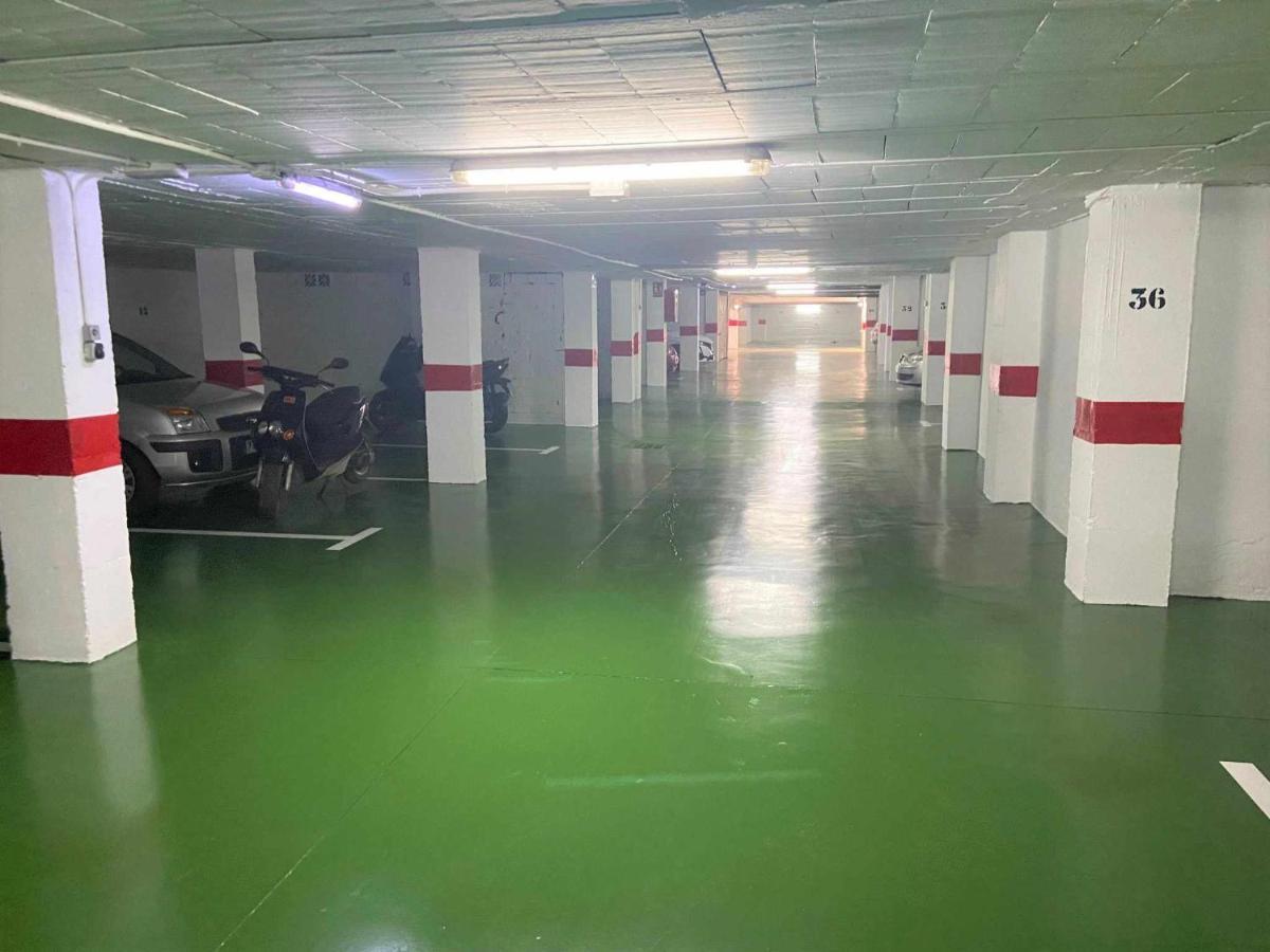 Victoria Home & Parking Estepona Dış mekan fotoğraf