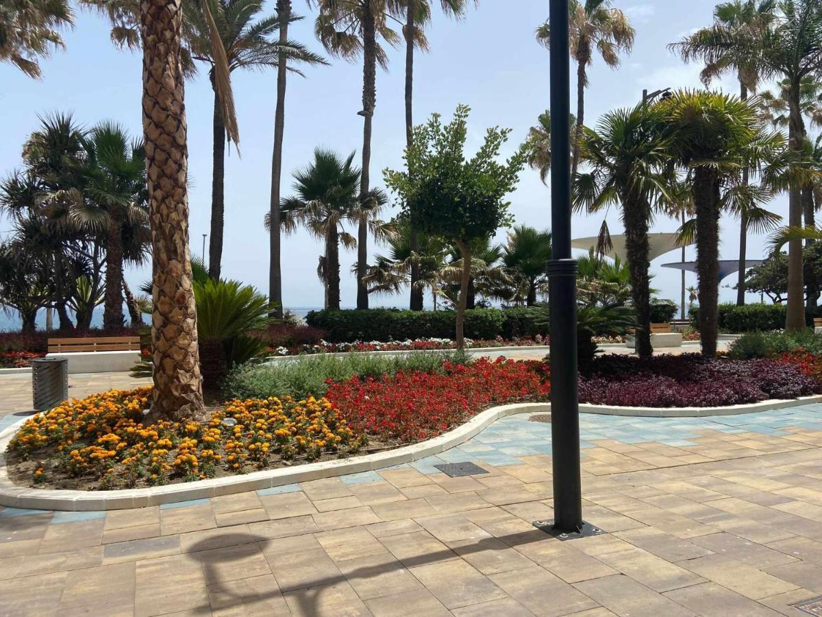 Victoria Home & Parking Estepona Dış mekan fotoğraf